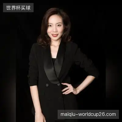 崔菲